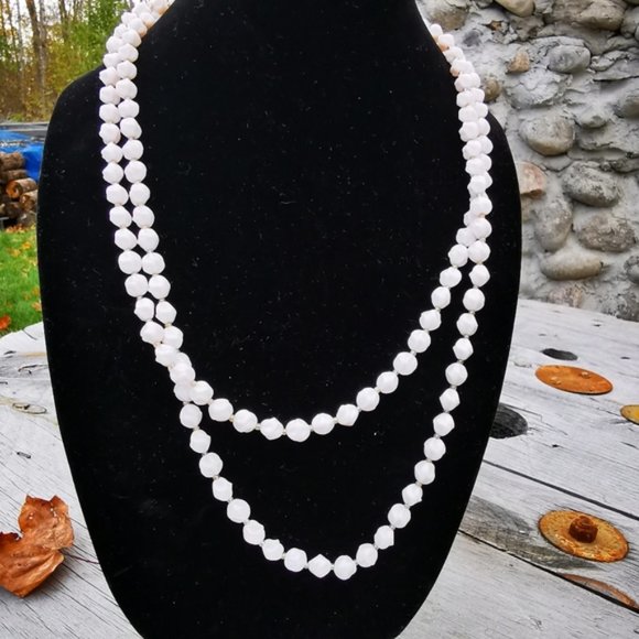 Vintage W. Germany Pale Pink Stone Beaded Necklace - Picture 12 of 13